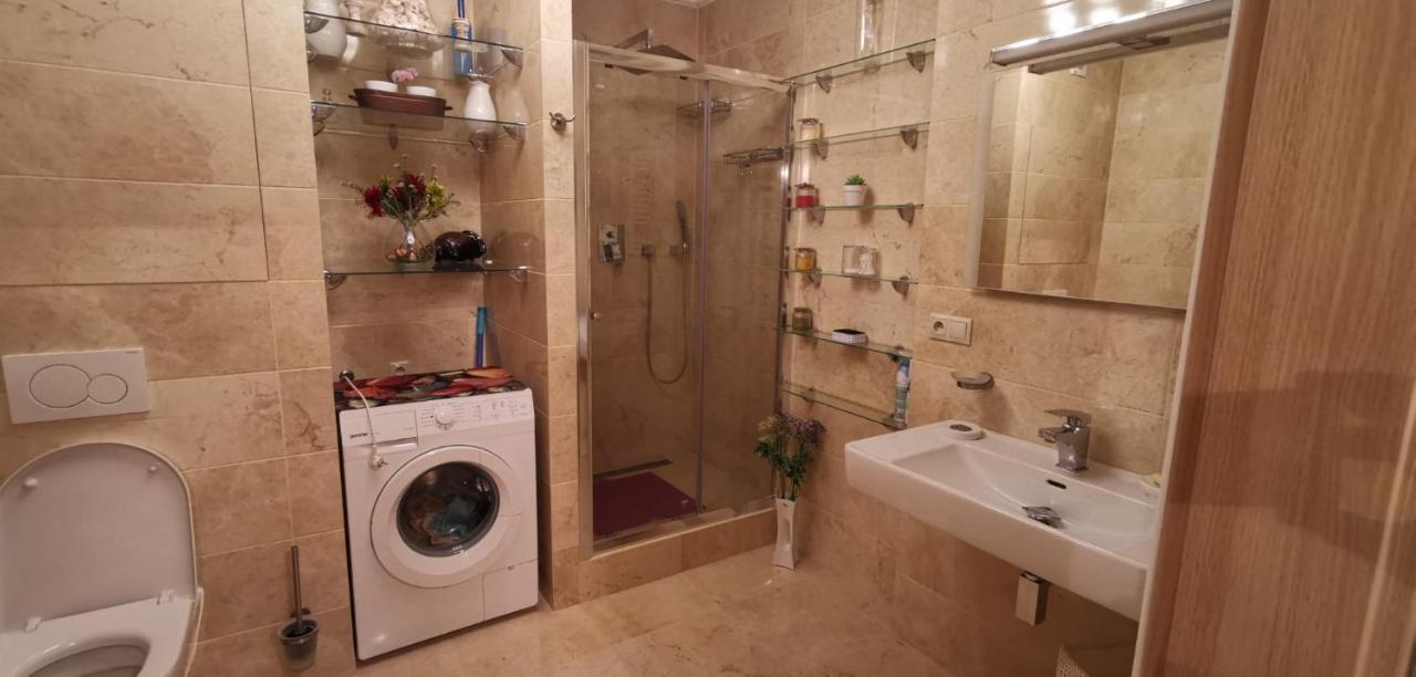 Hezky Byt U Hotela Thermal V Karlovych Varech Karlovy Vary Exterior foto